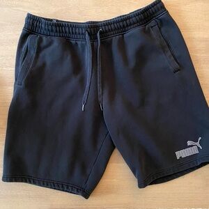 PUMA Men’s Black Regular Fit Logo Shorts – Size L